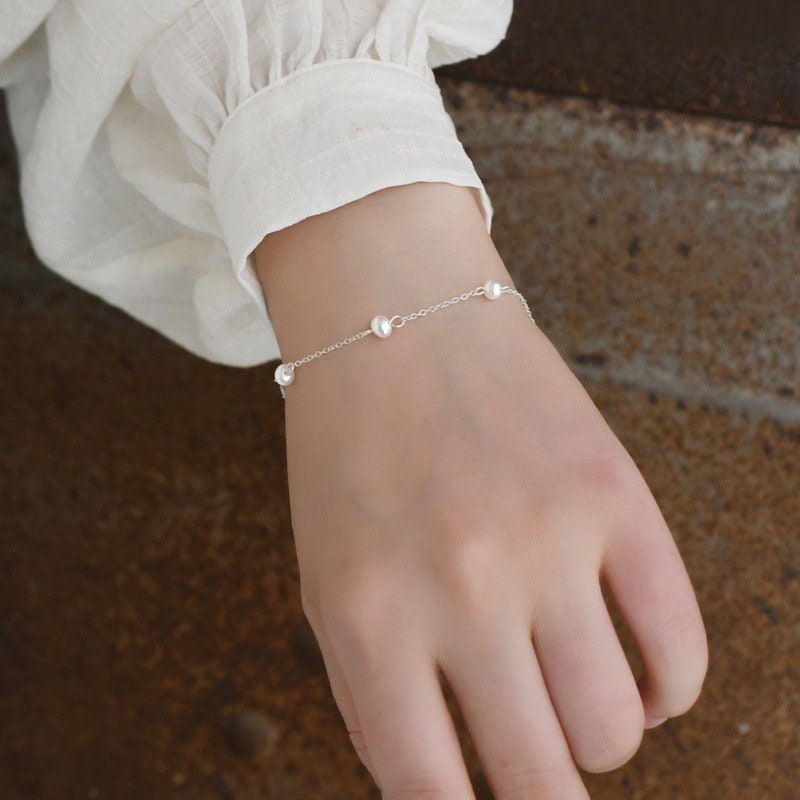 Pearl Bridesmaid Bracelet - Silver & Gold – Honey Willow - handmade  jewellery