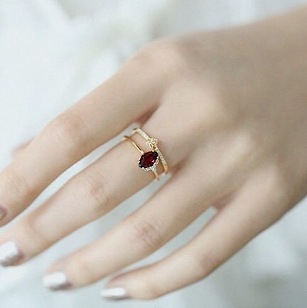 Passion - Red Stone Setting Metal Ring
